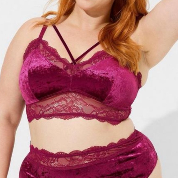 ๐ Crushed Velour Lace Triangle Bralette 1 1X 14 16 NWT Torrid New! - Picture 4 of 5